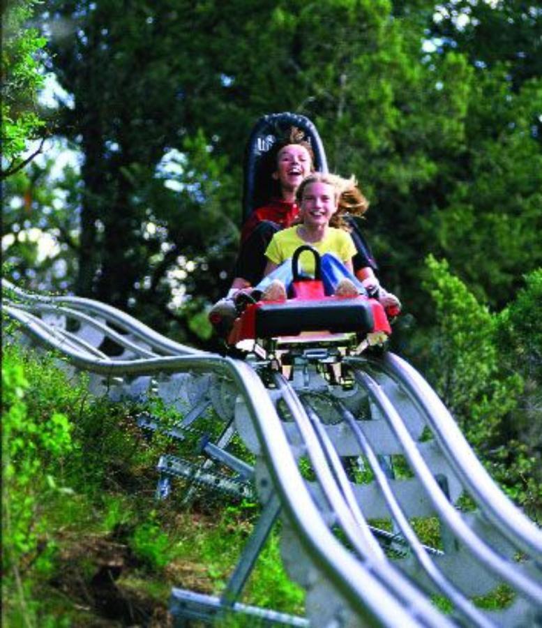 Disney Magic At Jiminy Mountain Hancock Luaran gambar